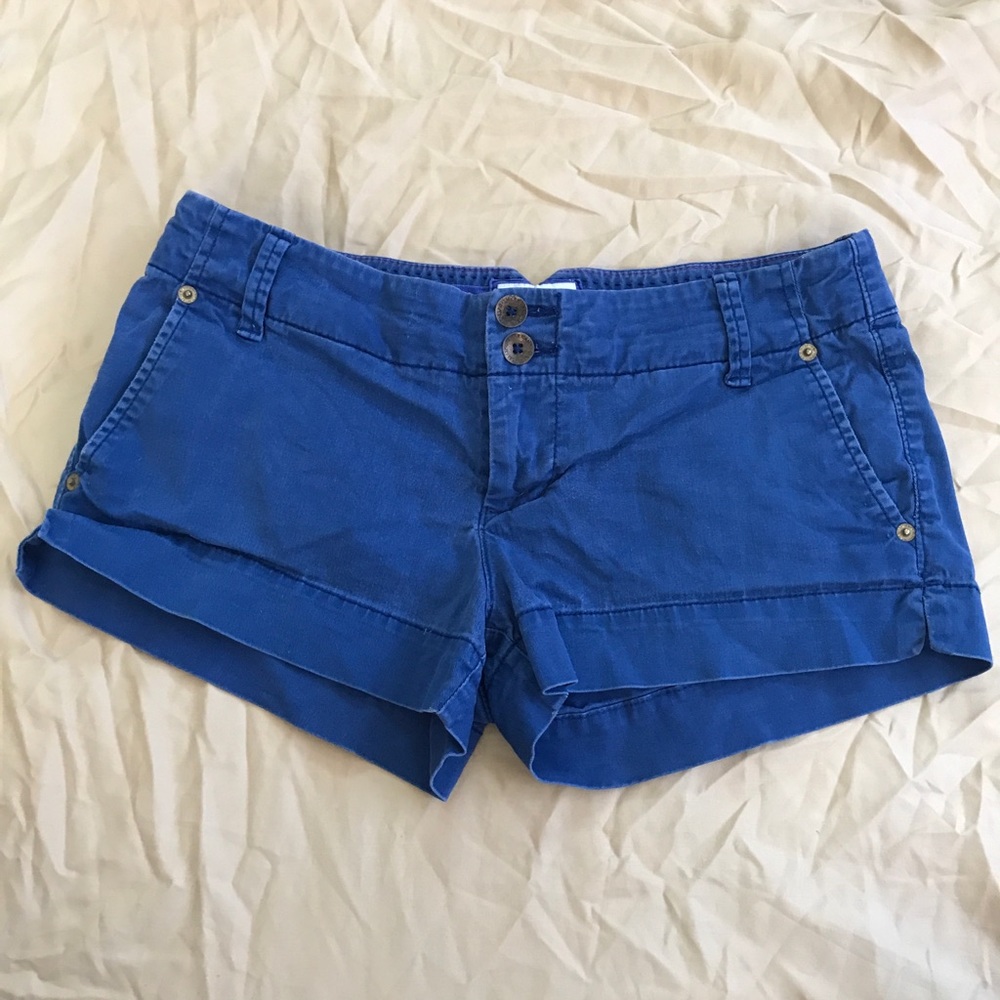 AE shorts Size 2 blue GUC
